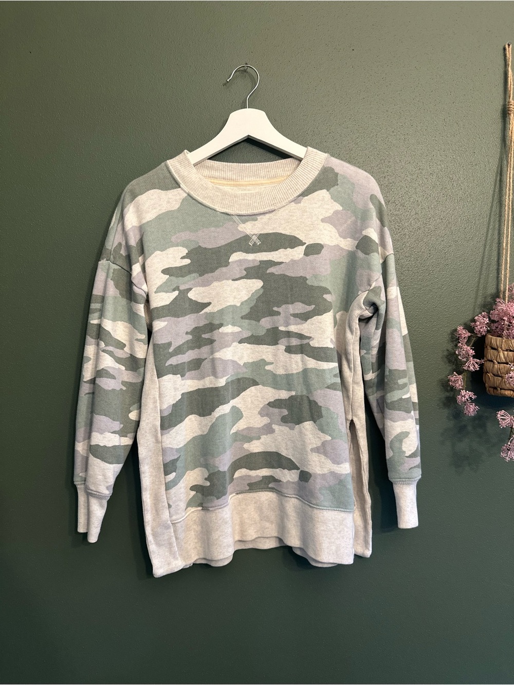 aerie Light Pink Ribbed Crewneck Sweatshirt